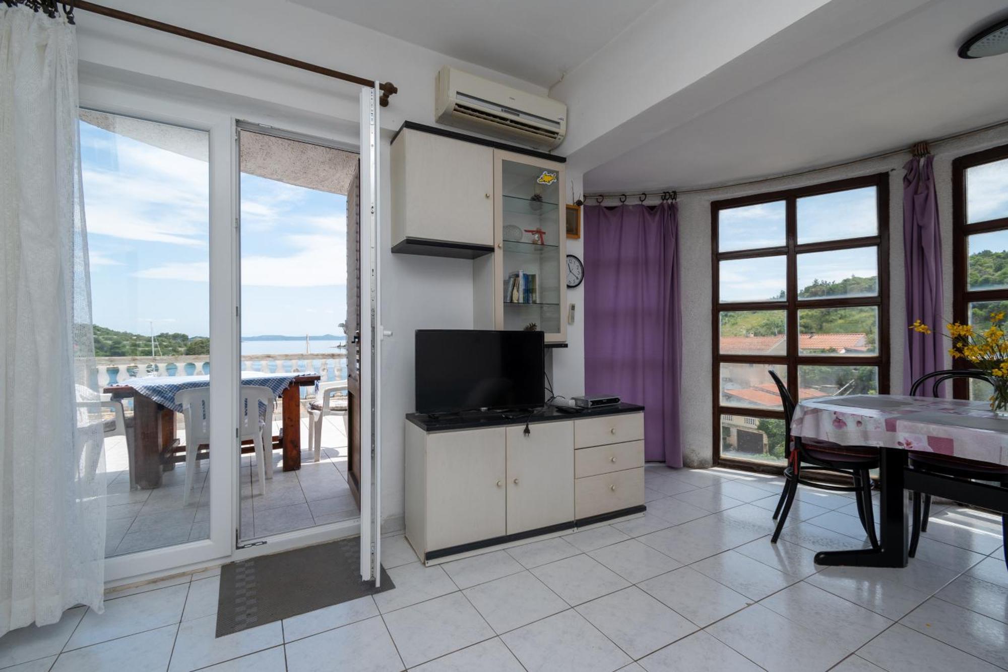 Apartments By The Sea Zaglav, Dugi Otok - 17788 Sali Phòng bức ảnh